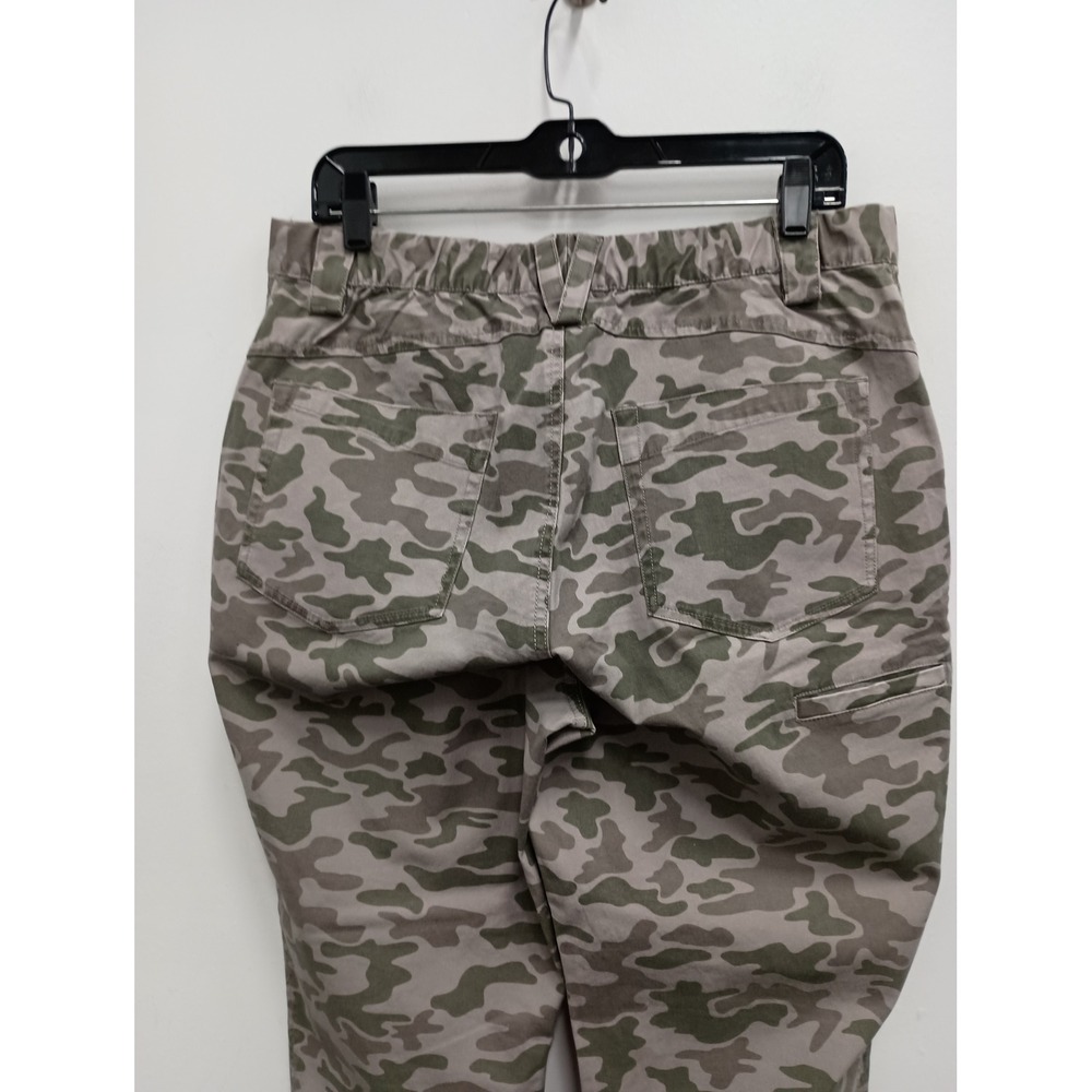 Duluth Trading Co Jogger Pants Womens 12 Green Camo Cargo Utility Outdoor - Picture 8 of 14